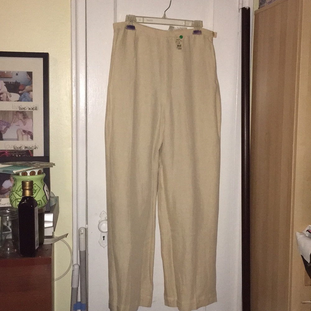 Ann Taylor light beige pants